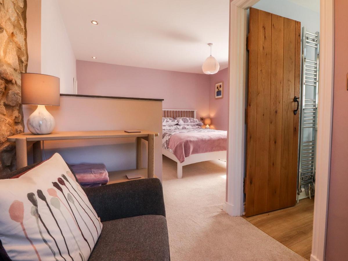 Villa Morawel Fach Newport  Esterno foto